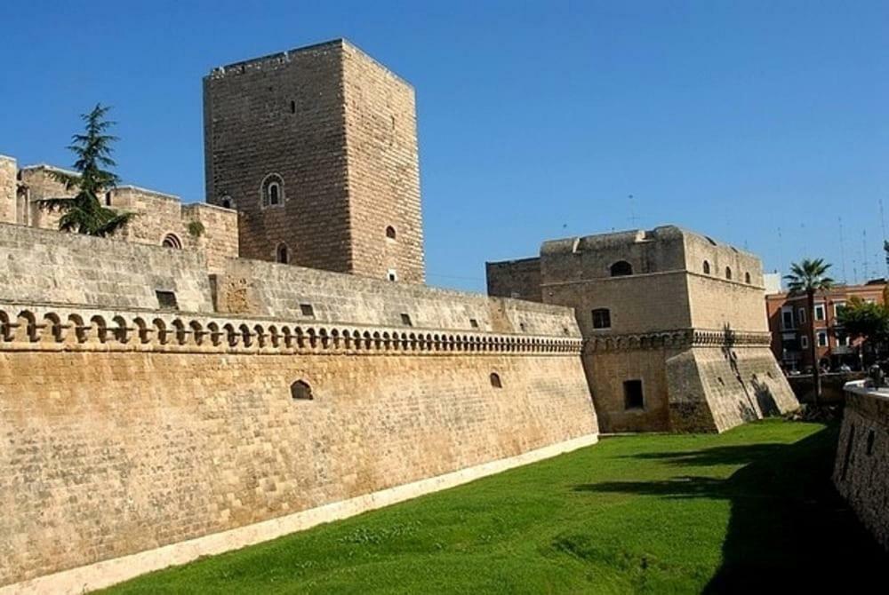 Macario Apartment In The Old Town Bari Eksteriør billede